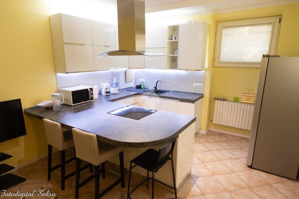 appartamento in vendita a Parma in zona Cittadella