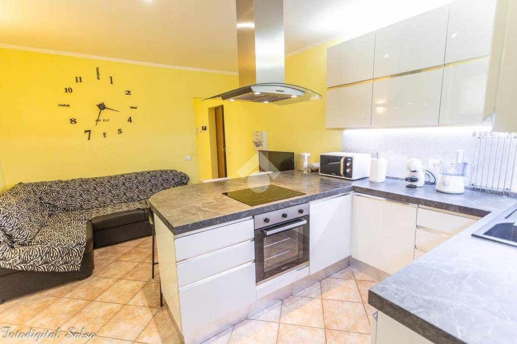 appartamento in vendita a Parma in zona Cittadella