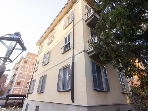 appartamento in vendita a Parma in zona Cittadella