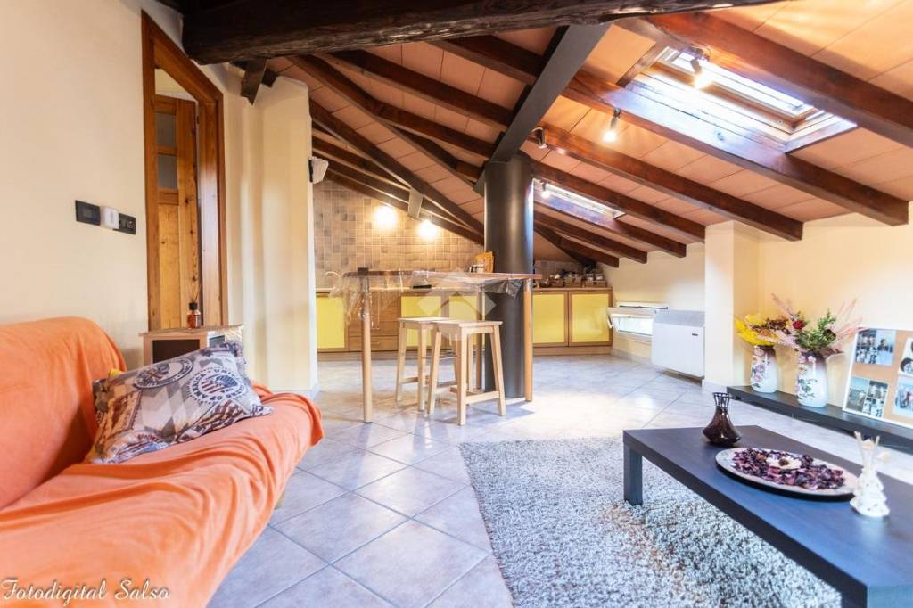 appartamento in vendita a Parma in zona Cittadella