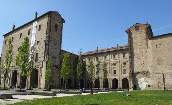appartamento in vendita a Parma in zona Molinetto