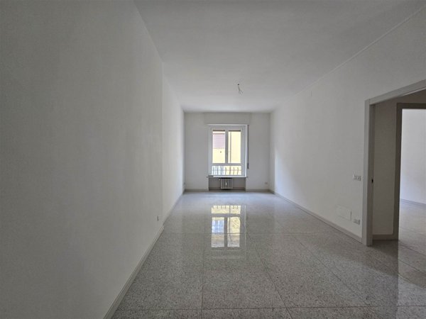 appartamento in vendita a Parma in zona Oltretorrente