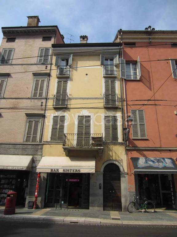 appartamento in vendita a Parma in zona Oltretorrente