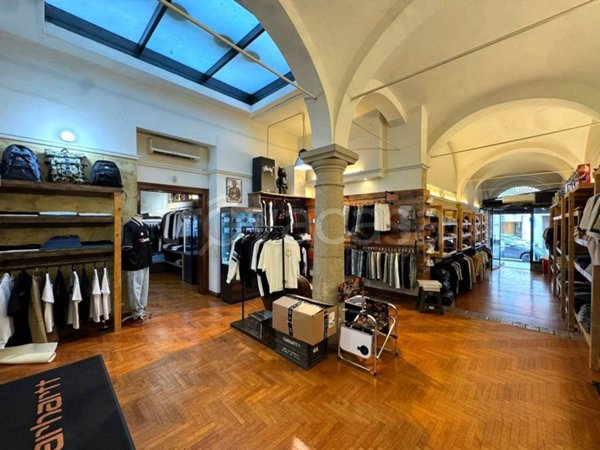 negozio in vendita a Parma in zona Centro Storico