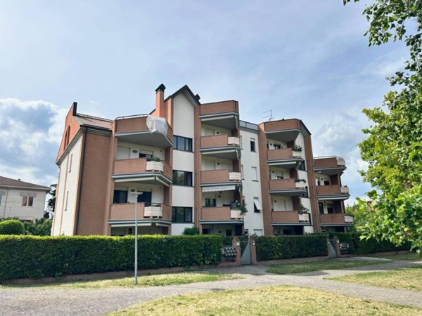 appartamento in vendita a Parma in zona Molinetto