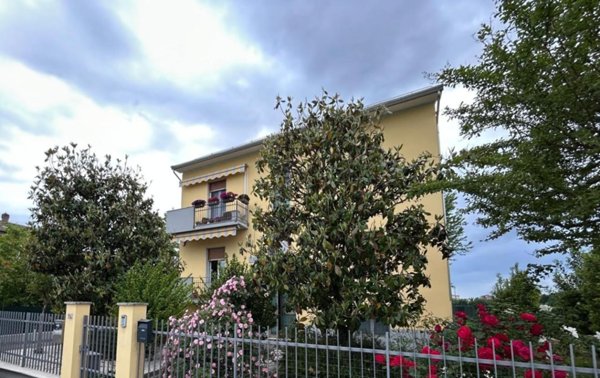 casa indipendente in vendita a Parma in zona Pedrignano