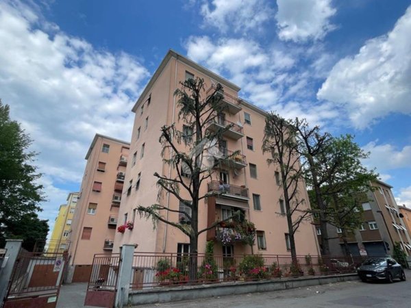appartamento in vendita a Parma in zona San Leonardo