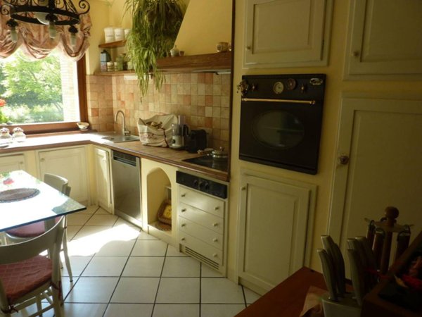 casa indipendente in vendita a Parma in zona Mariano