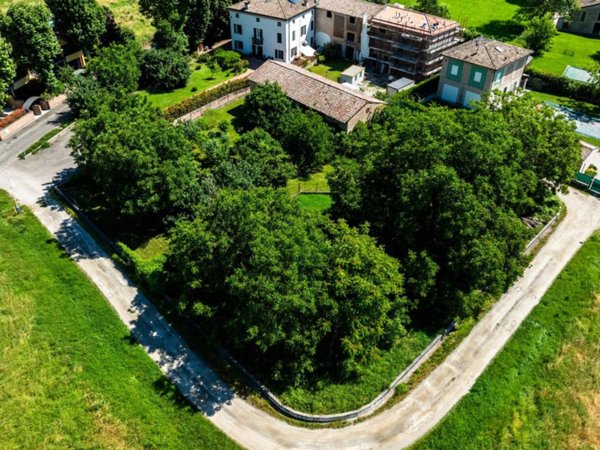 casa indipendente in vendita a Parma in zona San Prospero