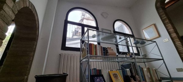 appartamento in vendita a Parma in zona Centro Storico