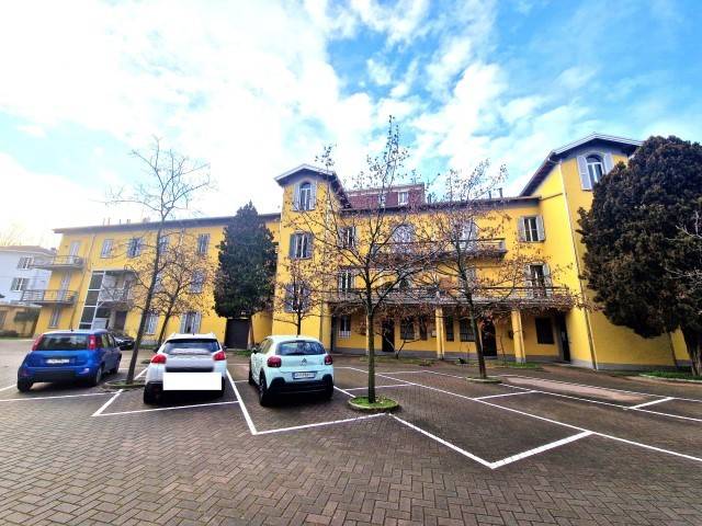 appartamento in vendita a Parma in zona Molinetto
