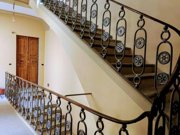 appartamento in vendita a Parma in zona Centro Storico