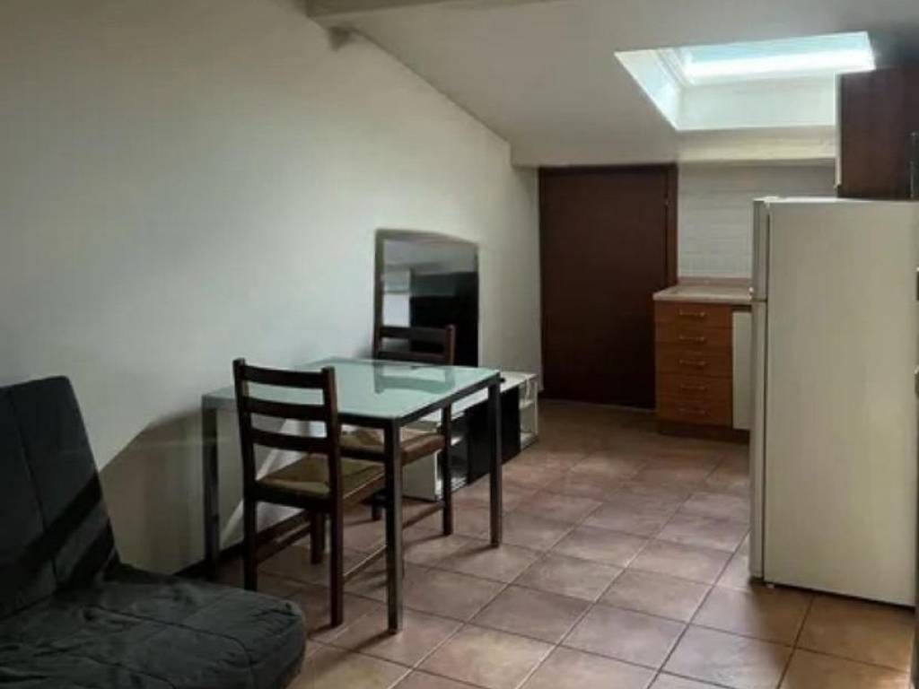 appartamento in vendita a Parma in zona Centro Storico