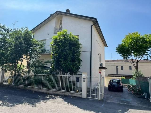 casa indipendente in vendita a Parma in zona Molinetto