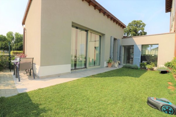 appartamento in vendita a Parma in zona Molinetto