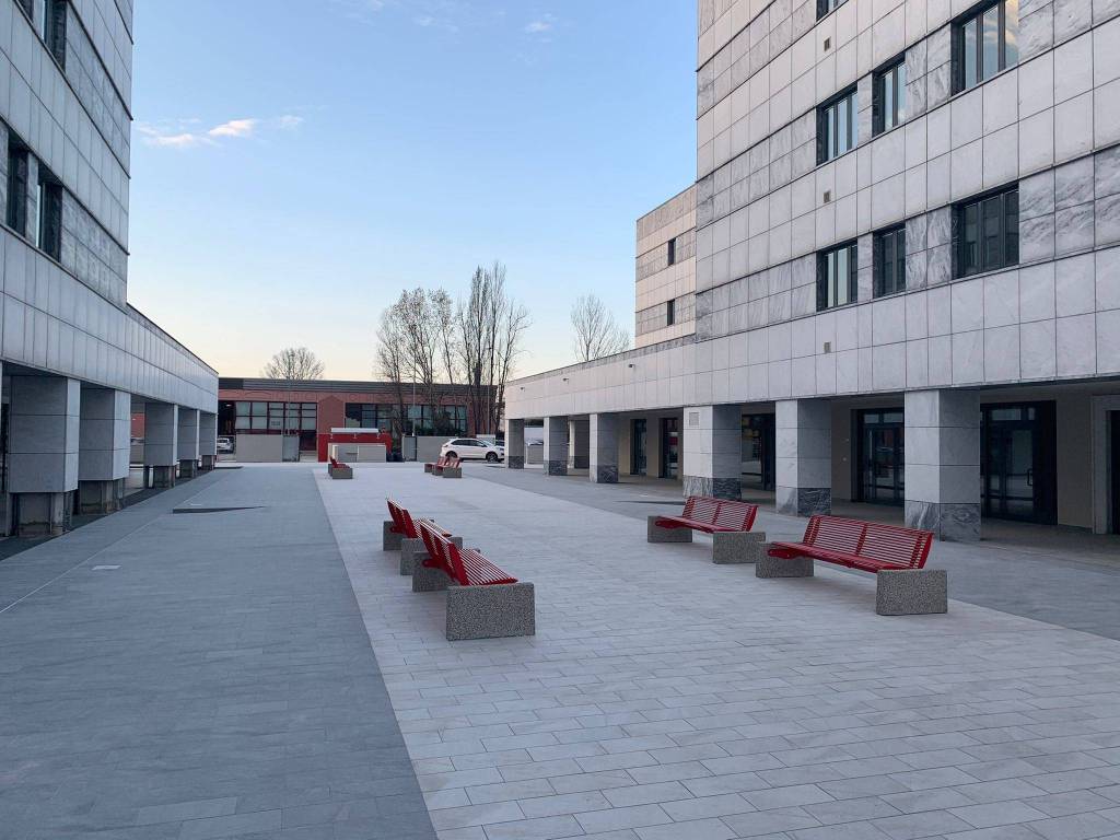 ufficio in vendita a Parma in zona Montanara