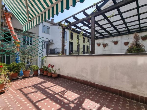 appartamento in vendita a Parma in zona Centro Storico
