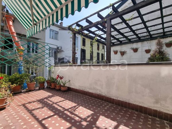 appartamento in vendita a Parma in zona Centro Storico
