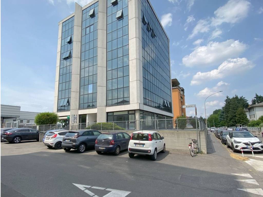 ufficio in vendita a Parma in zona San Lazzaro