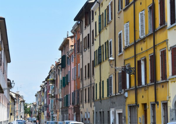 appartamento in vendita a Parma in zona Centro Storico