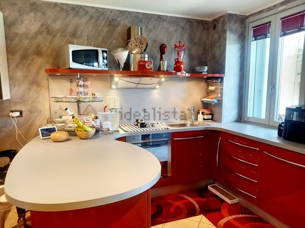 appartamento in vendita a Parma in zona Corcagnano