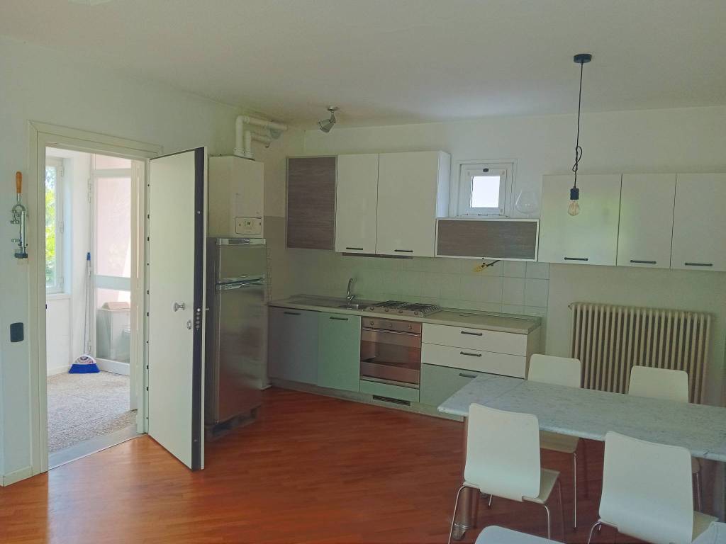 appartamento in vendita a Parma in zona Pablo