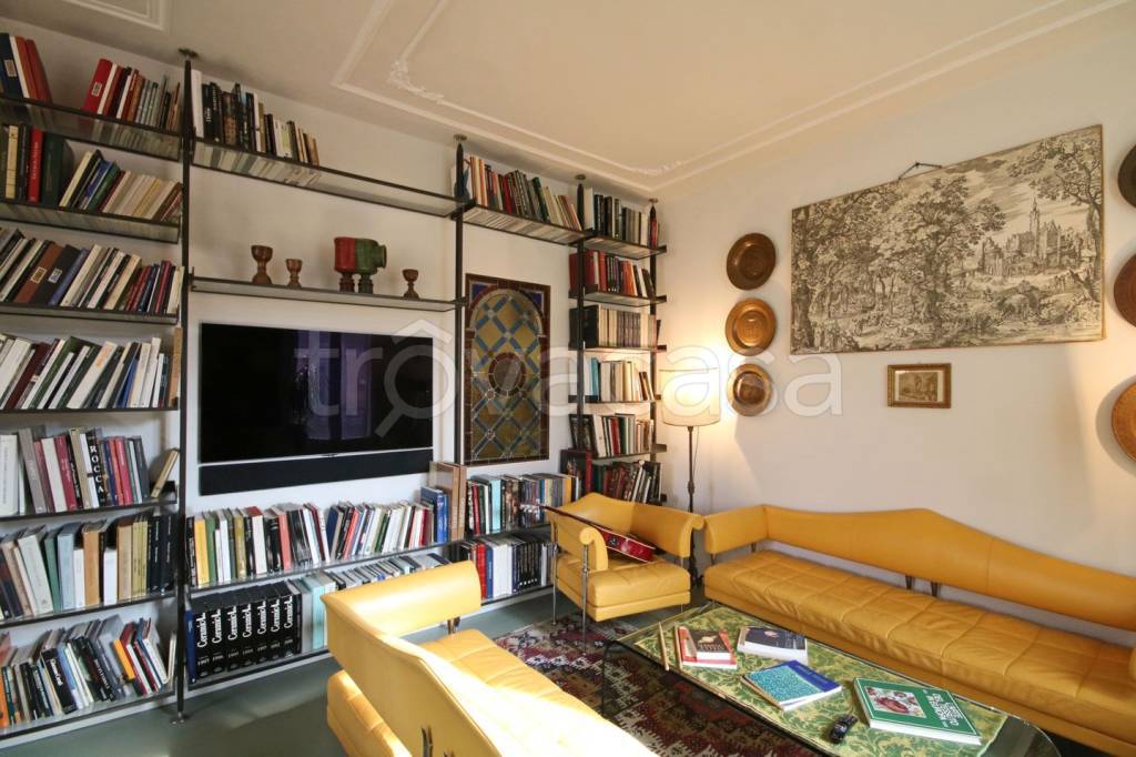 appartamento in vendita a Parma in zona Cittadella