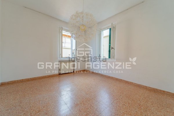 appartamento in vendita a Parma in zona Montanara