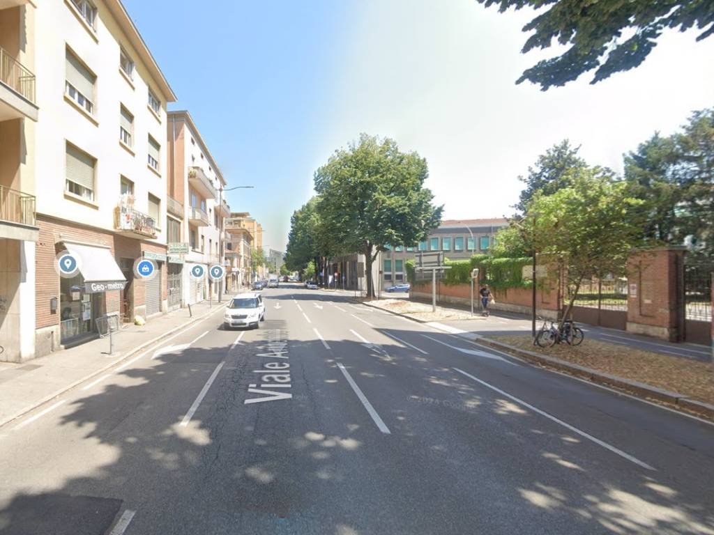 negozio in vendita a Parma in zona San Martino / Paradigna