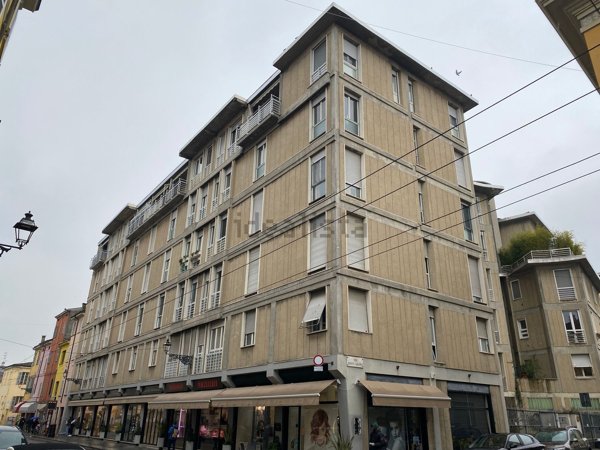 appartamento in vendita a Parma in zona Centro Storico