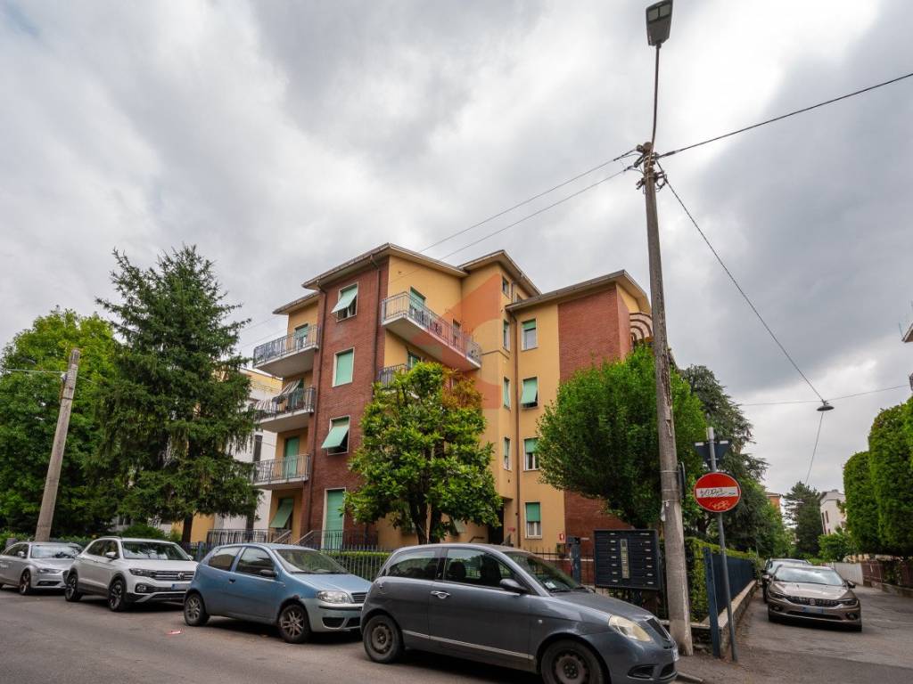 appartamento in vendita a Parma in zona San Lazzaro