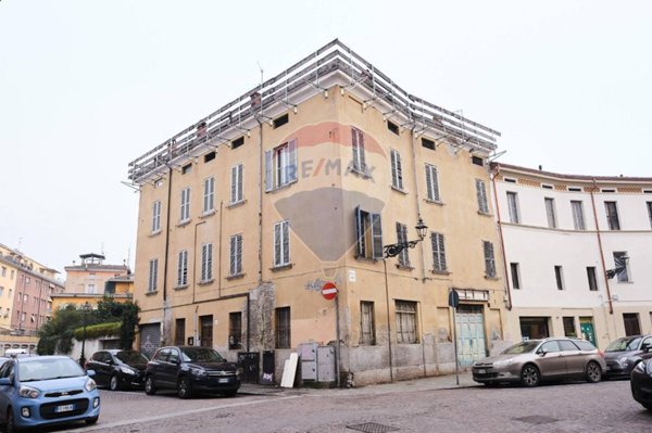 appartamento in vendita a Parma in zona Oltretorrente