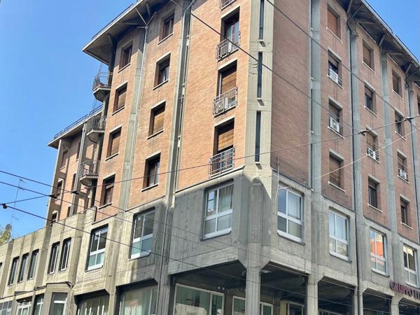 appartamento in vendita a Parma in zona Centro Storico