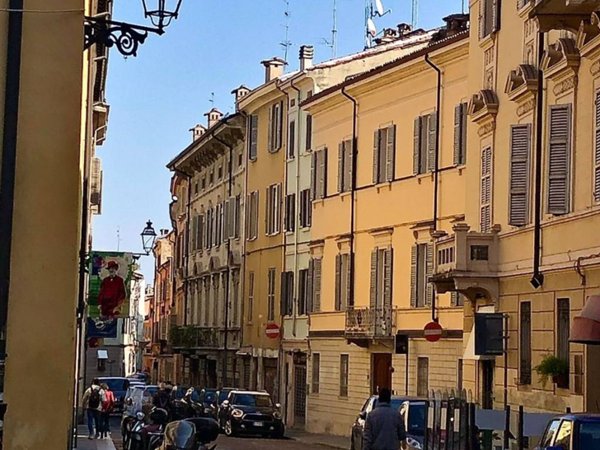 negozio in vendita a Parma in zona Centro Storico