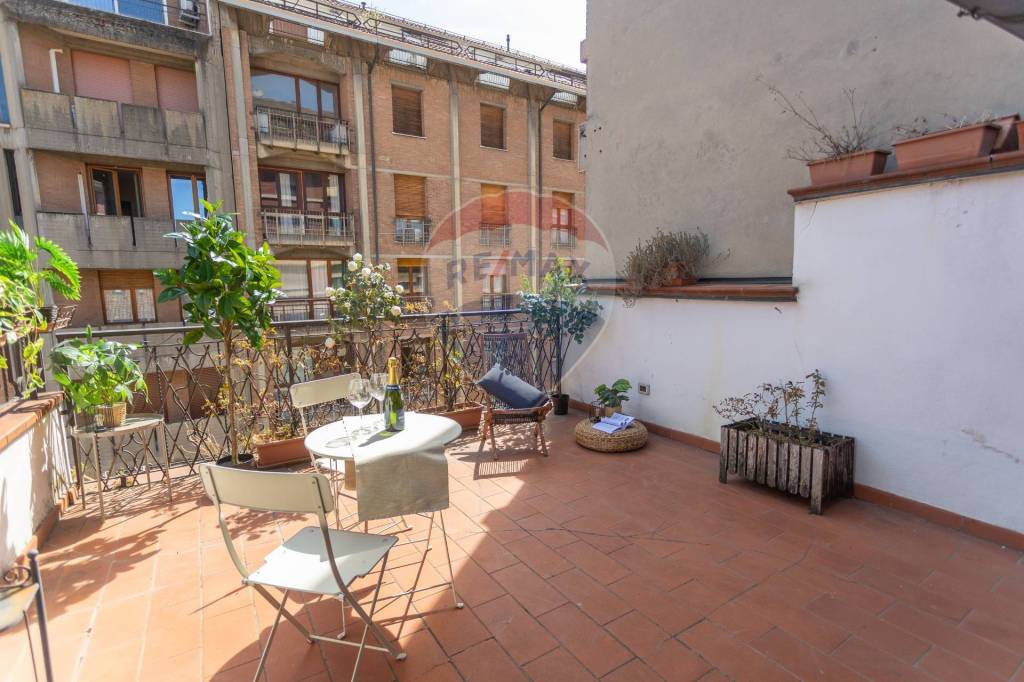 appartamento in vendita a Parma in zona Centro Storico