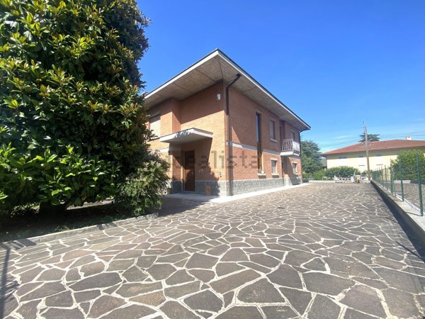 casa indipendente in vendita a Parma in zona Vigatto