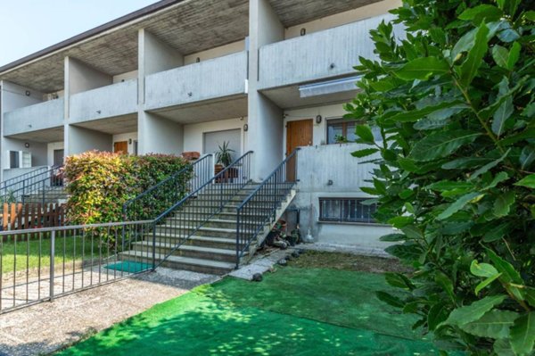 casa indipendente in vendita a Parma in zona Baganzola