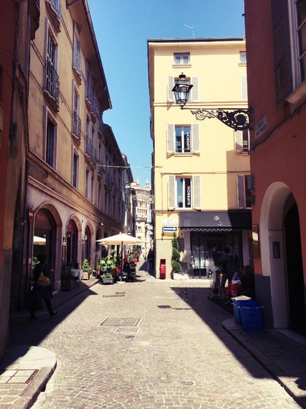 appartamento in vendita a Parma in zona Centro Storico