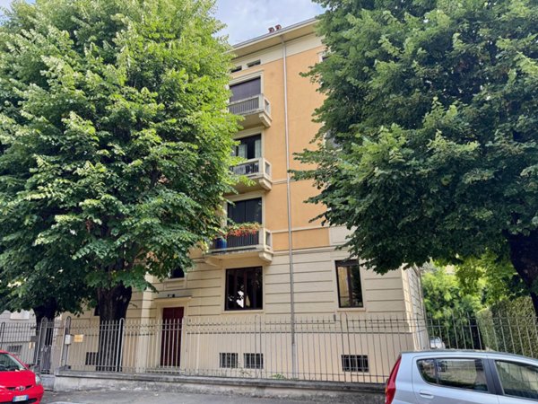 appartamento in vendita a Parma in zona Cittadella