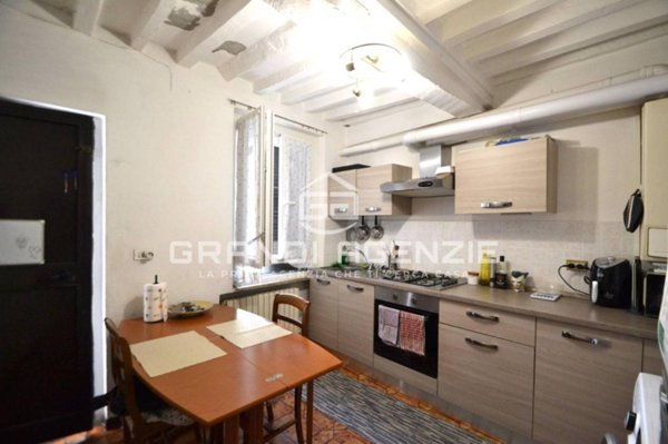 appartamento in vendita a Parma in zona Oltretorrente