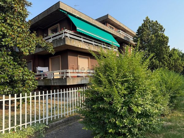 appartamento in vendita a Parma in zona Crocetta