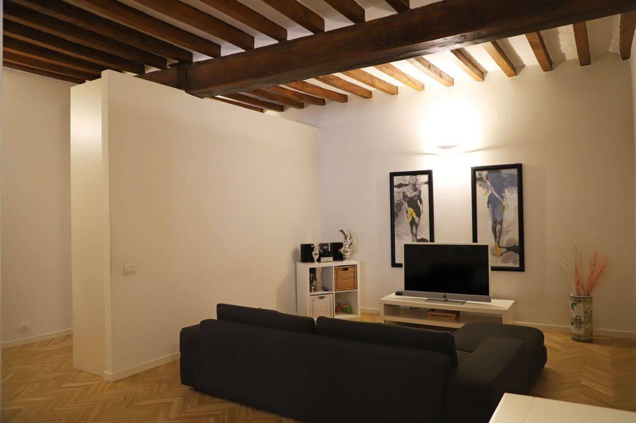 appartamento in vendita a Parma in zona Centro Storico