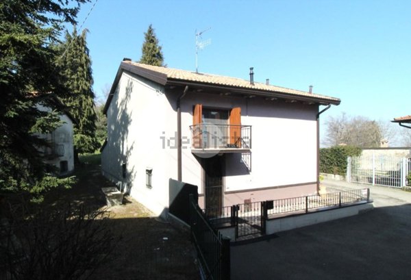 casa indipendente in vendita a Parma