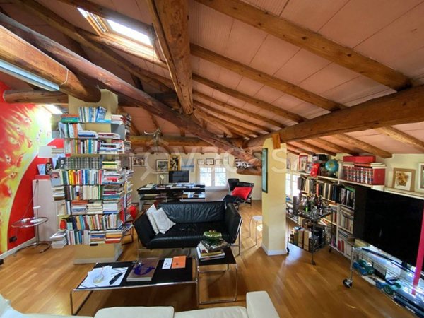 casa indipendente in vendita a Parma in zona Centro Storico