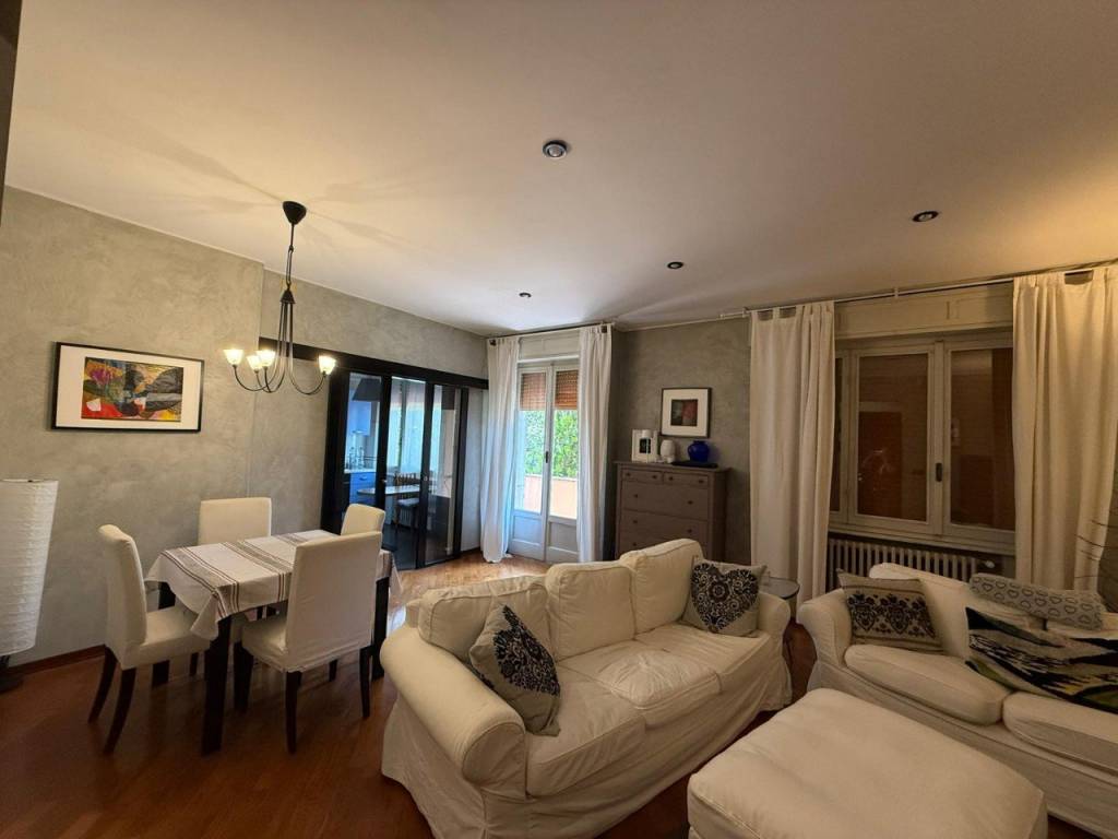 appartamento in vendita a Parma in zona Cittadella