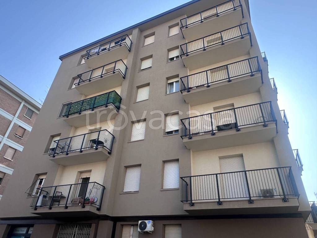appartamento in vendita a Parma in zona Pablo