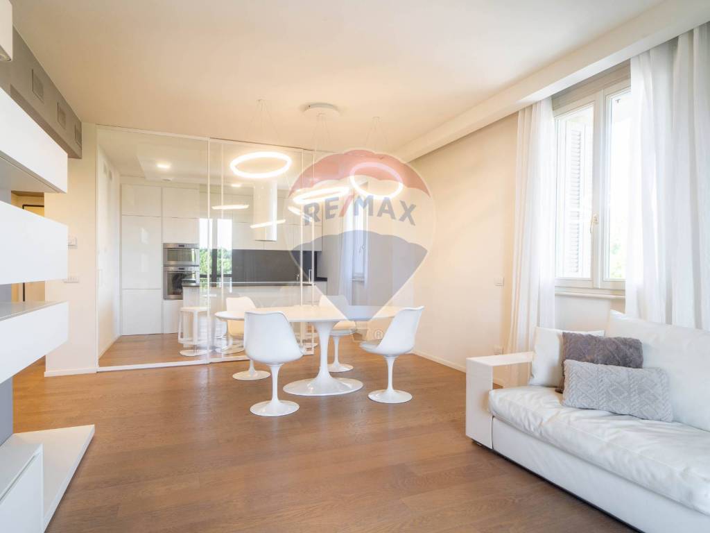 appartamento in vendita a Parma in zona Centro Storico