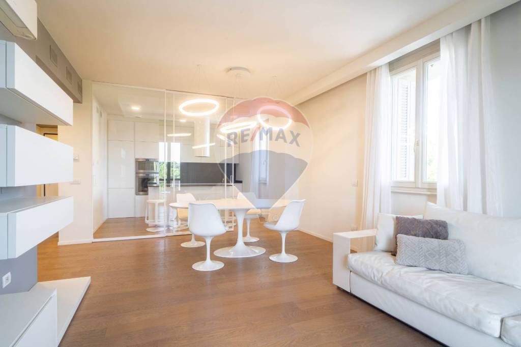 appartamento in vendita a Parma in zona Centro Storico