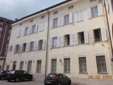 appartamento in vendita a Parma in zona Centro Storico