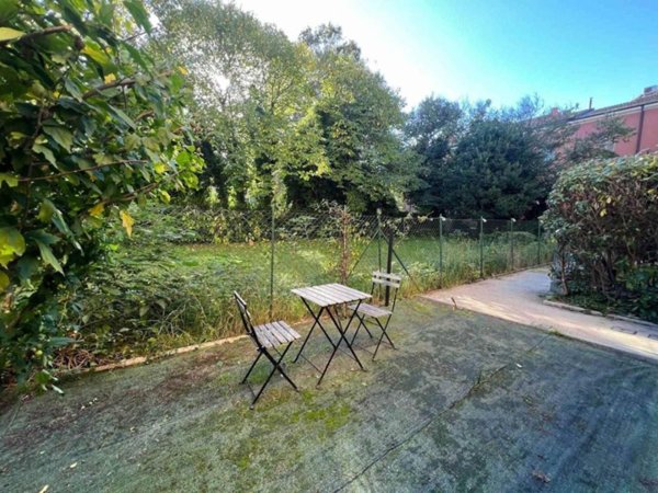 appartamento in vendita a Parma in zona Cittadella